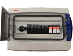 Caja combinadora MERZ 1 MPPT, 3 strings, 20A, 600VDC con supresor